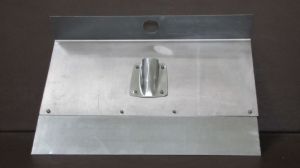 Лопата для снега алюминиевая 1,5 мм, 1-бортная с накладкой (12см) без черенка 50х37,5см ― РусСнабЖение