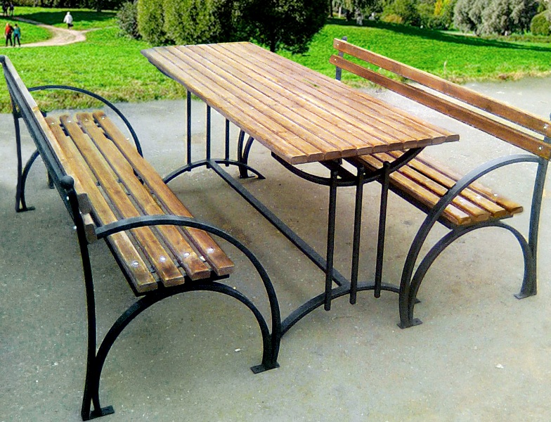 Садовые столики скамейки. Комплект садовой мебели (стол+2 скамейки) пластик HDPE. Лавочки садовые из металла. Садовая мебель из металла. Скамейка в саду.